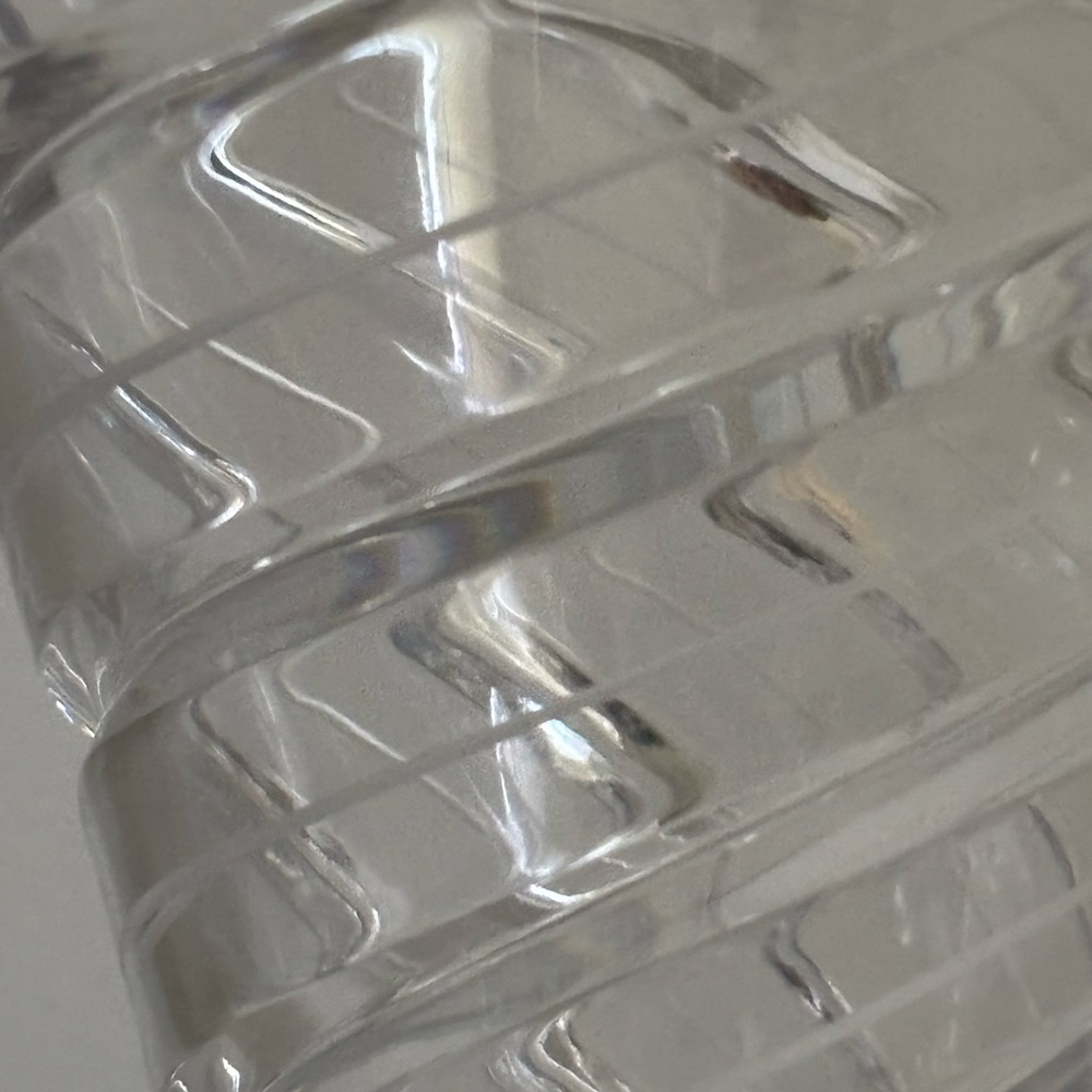 Vintage swirl crystal vase - Picture 4 of 9